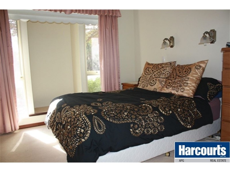 1/10 Prince Philip Drive, South Bunbury WA 6230