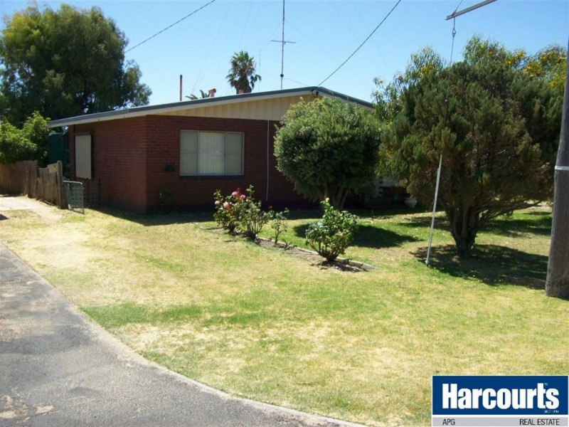12 Lee Street, South Bunbury WA 6230