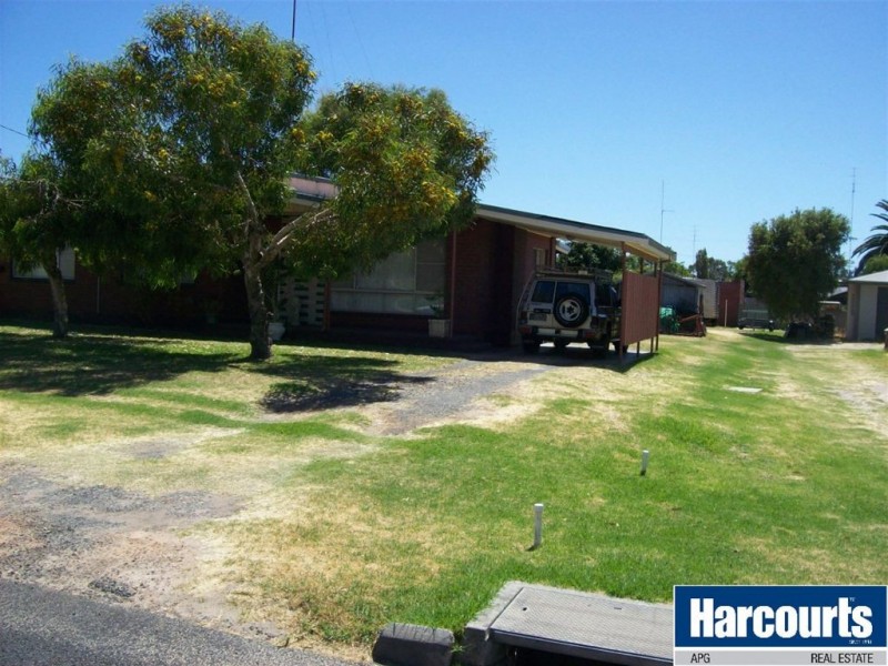 12 Lee Street, South Bunbury WA 6230