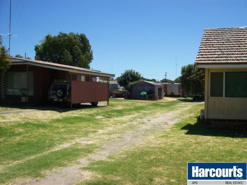 12 Lee Street, South Bunbury WA 6230