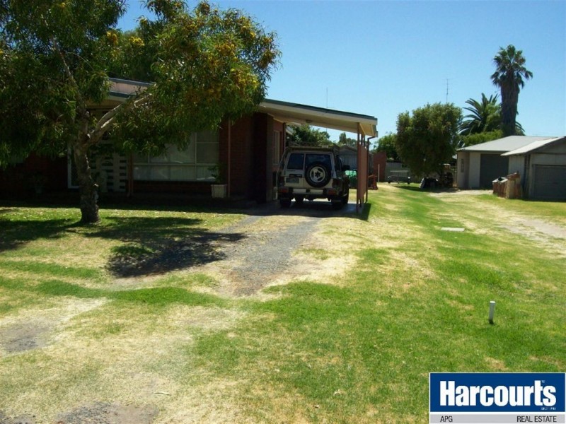 12 Lee Street, South Bunbury WA 6230