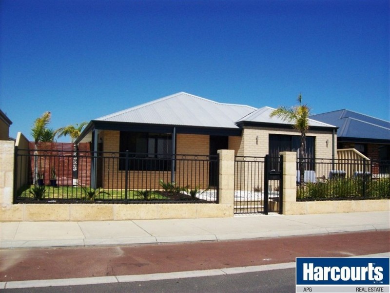 64 Murtin Road, Dalyellup WA 6230