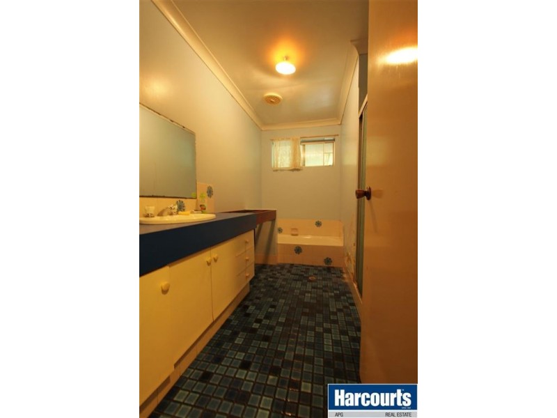 22 Minella Road, Harvey WA 6220