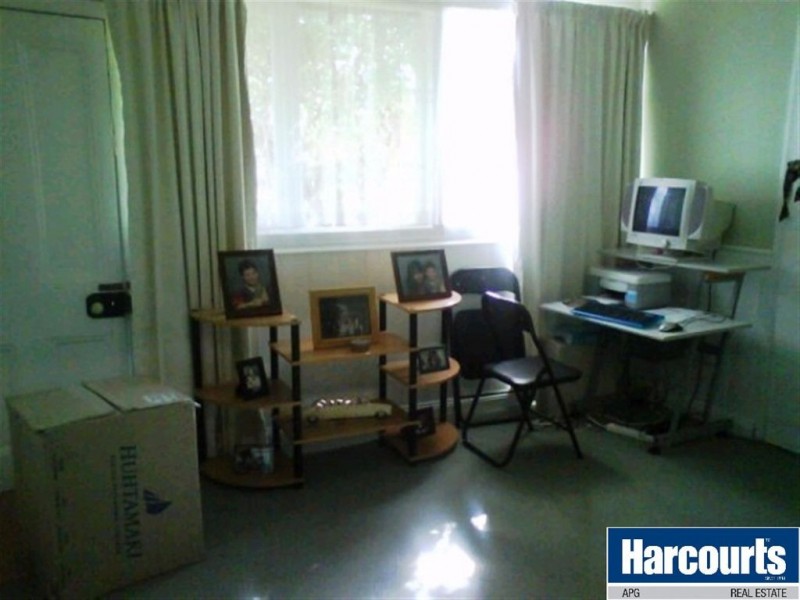 11 The Crescent, Brunswick WA 6224