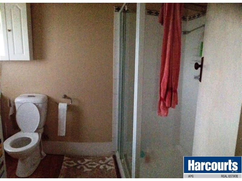 11 The Crescent, Brunswick WA 6224