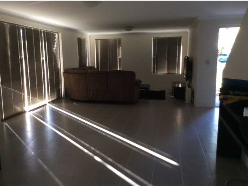 2/21 Frankel Street, Carey Park WA 6230