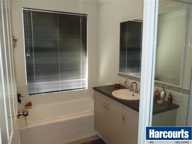 19C Lowe Street, Carey Park WA 6230