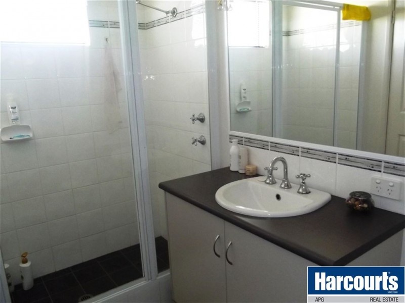 19C Lowe Street, Carey Park WA 6230