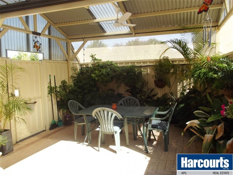 19C Lowe Street, Carey Park WA 6230