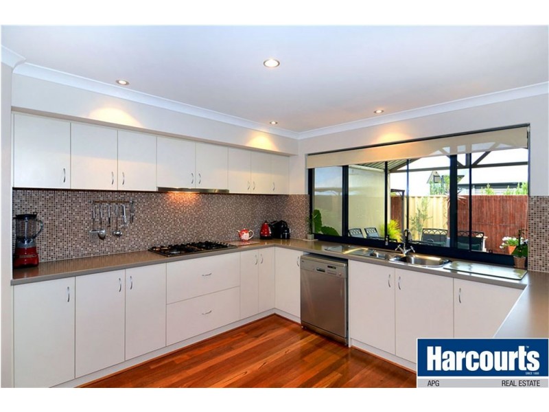 8 Katinka Street, Dalyellup WA 6230