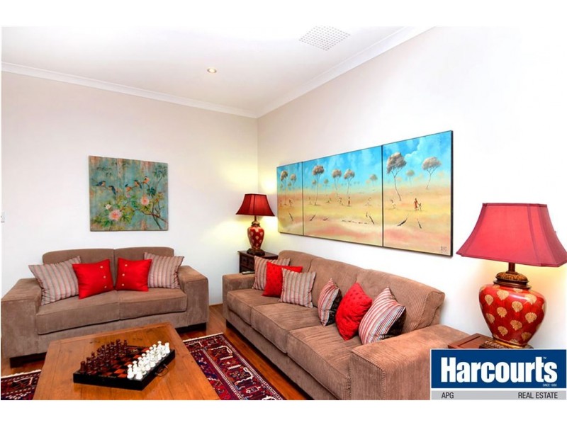 8 Katinka Street, Dalyellup WA 6230