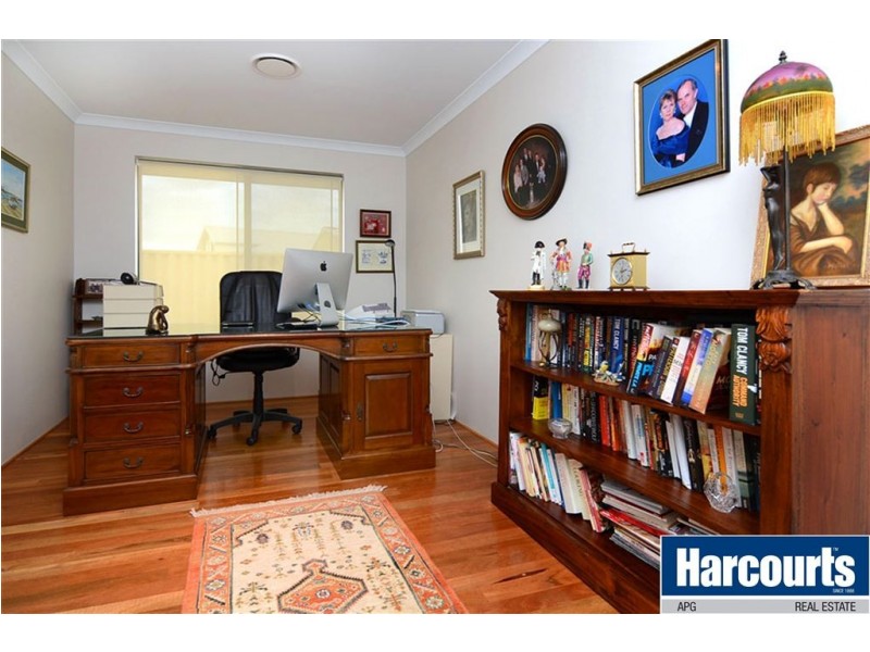 8 Katinka Street, Dalyellup WA 6230