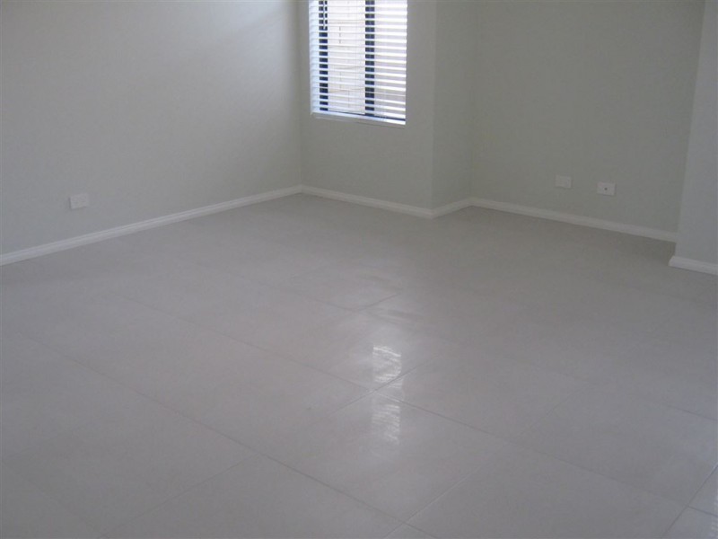 3/8 Wisbey Street, Carey Park WA 6230