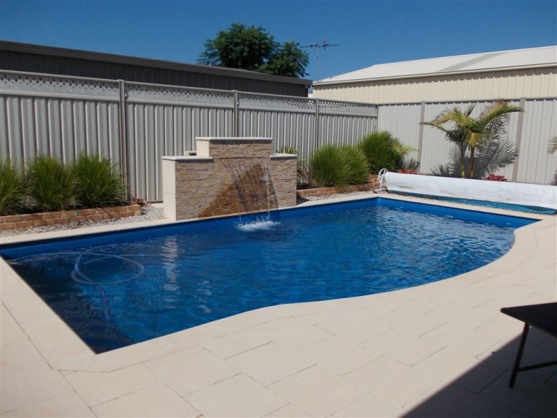 10 Golden Beryl Avenue, Australind WA 6233