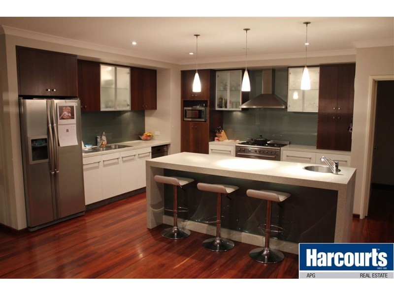 14 Gascoyne Circle, Millbridge WA 6232