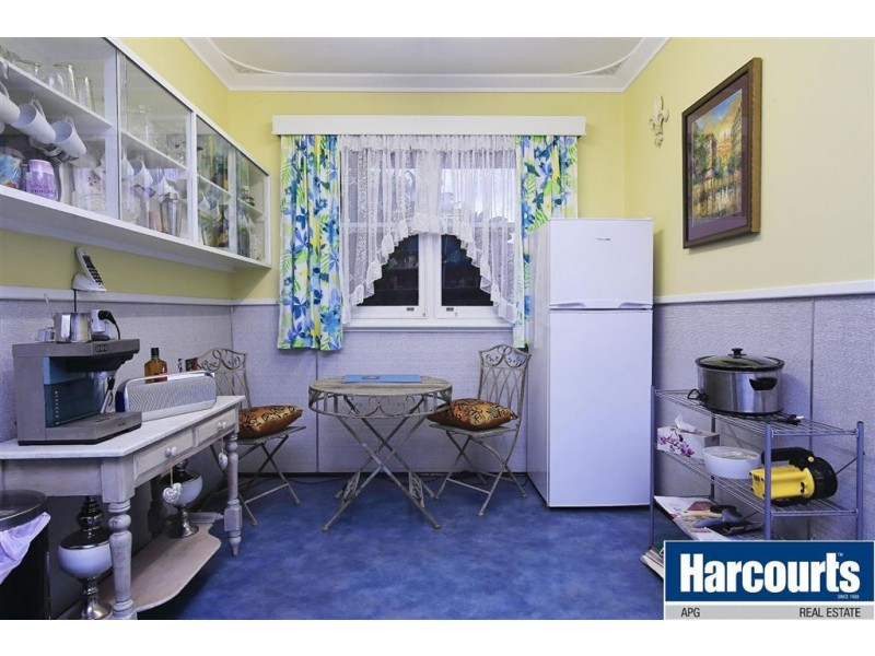 11 Burt Street, East Bunbury WA 6230