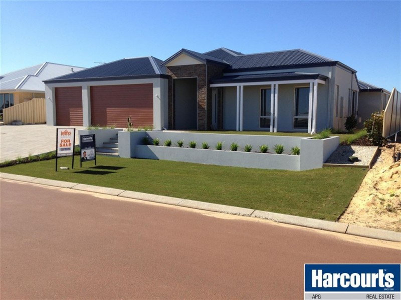 27 Eckersley Way, Australind WA 6233
