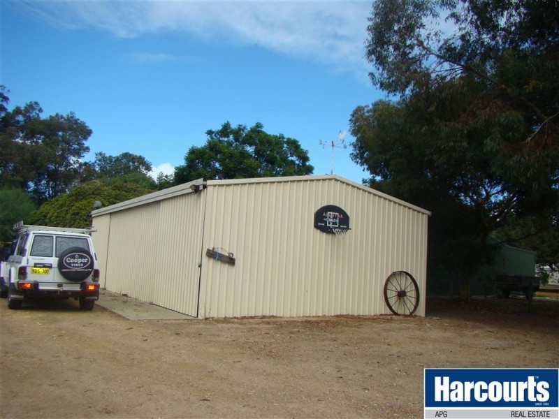 10 Digger Place, Boyanup WA 6237