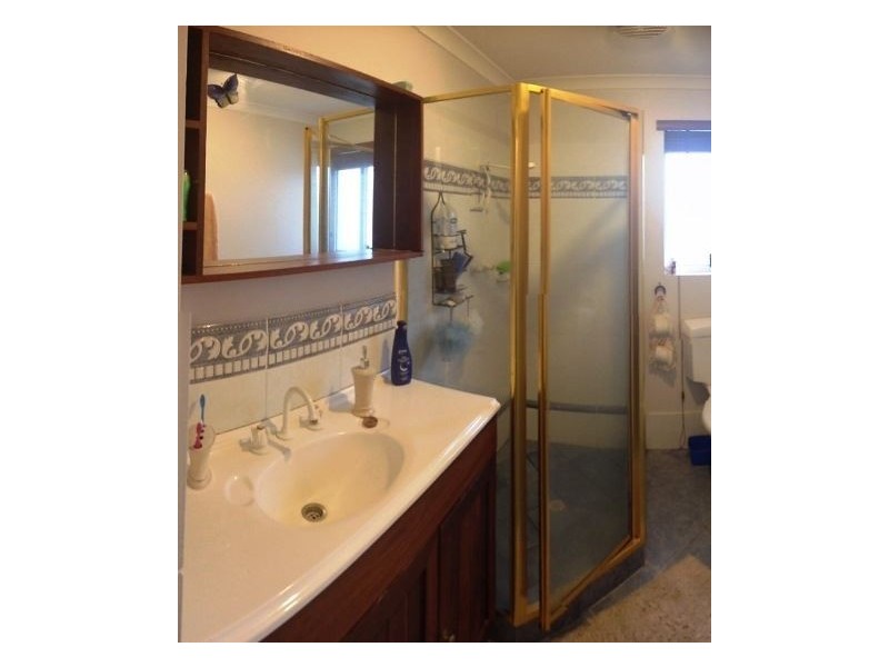 1 Hanks Way, Australind WA 6233