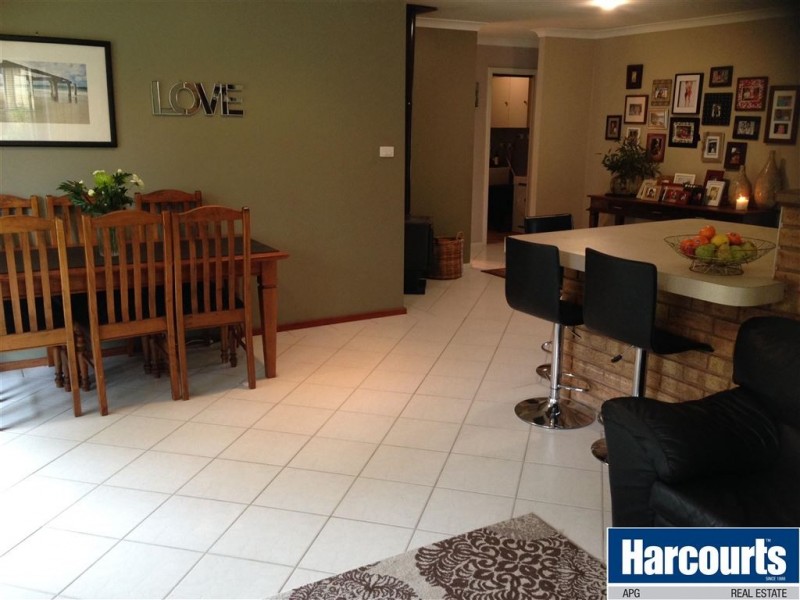 2 Gulf Way, Leschenault WA 6233