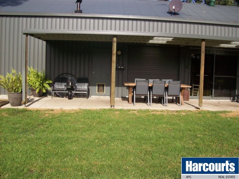 18 Rosemore Way, Stratham WA 6237