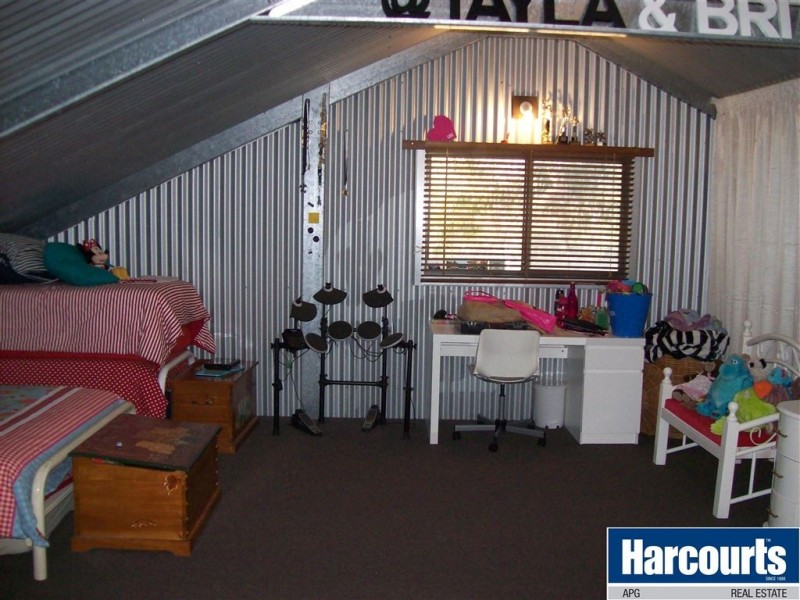 18 Rosemore Way, Stratham WA 6237