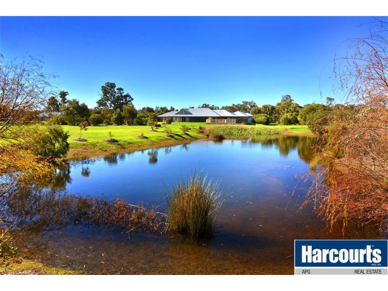 572 Cathedral Avenue, Leschenault WA 6233