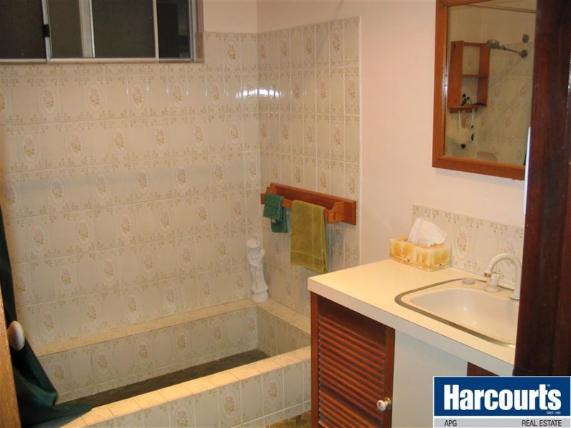 26 Latour Street, Australind WA 6233