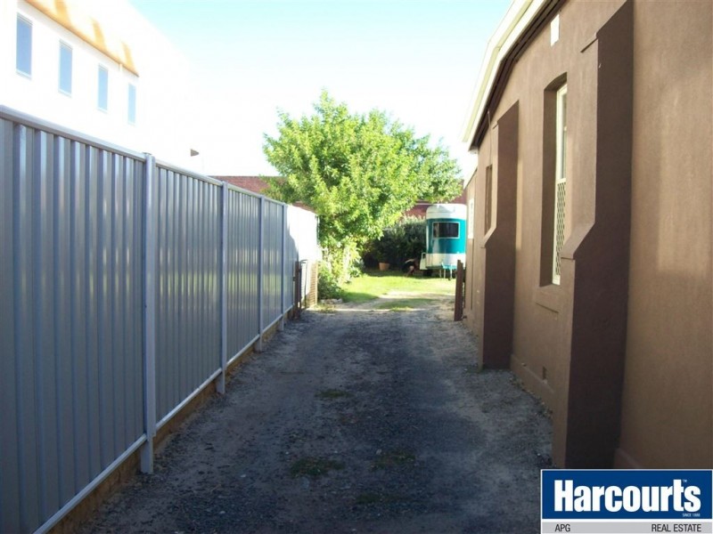 9 Teede Street, Bunbury WA 6230