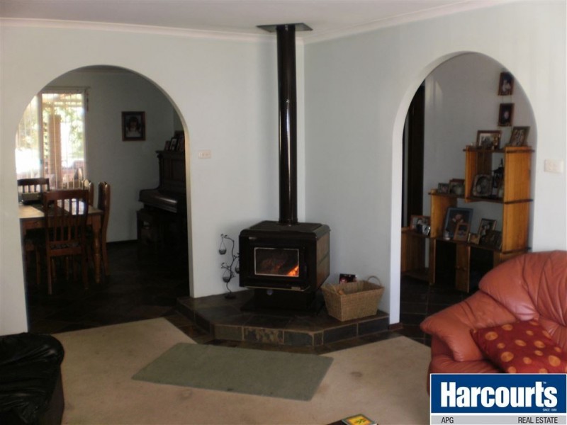 3 Bryant Street, Eaton WA 6232