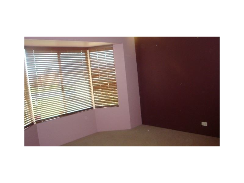 5 Thompson Place, Australind WA 6233