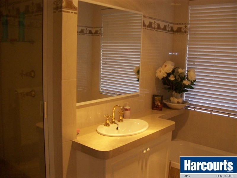 2/68 Minninup Road, South Bunbury WA 6230