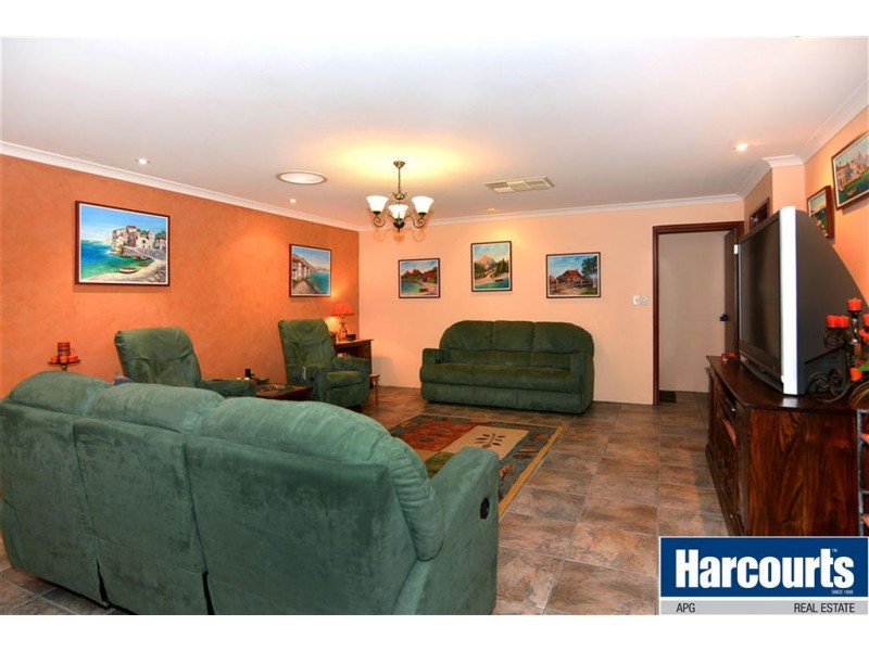 21 Coojong Road, Dalyellup WA 6230