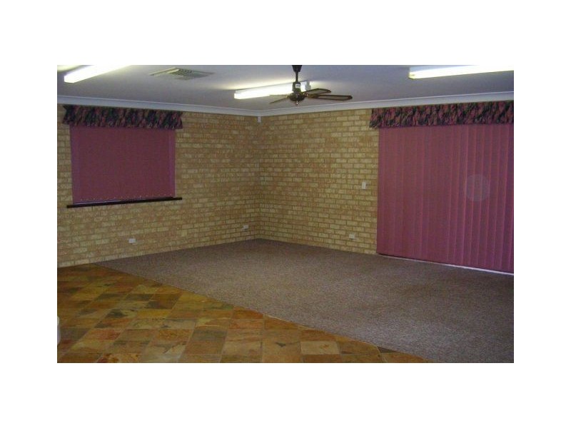 53 Travers Drive, Australind WA 6233