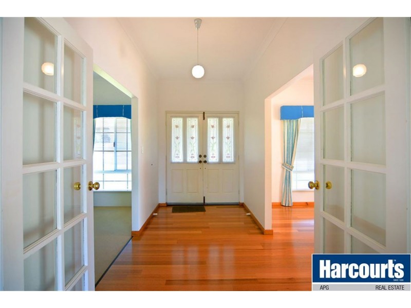 1 Farnell Street, South Bunbury WA 6230