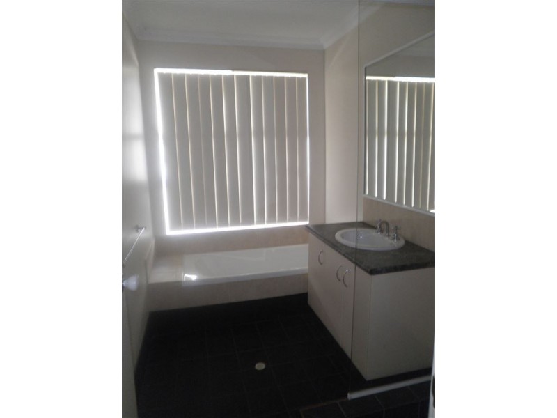 7 Lloyd Way, Usher WA 6230