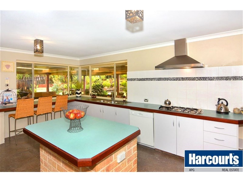 7 Seabreeze Close, Leschenault WA 6233