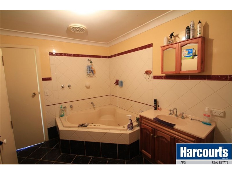 53 Travers Drive, Australind WA 6233