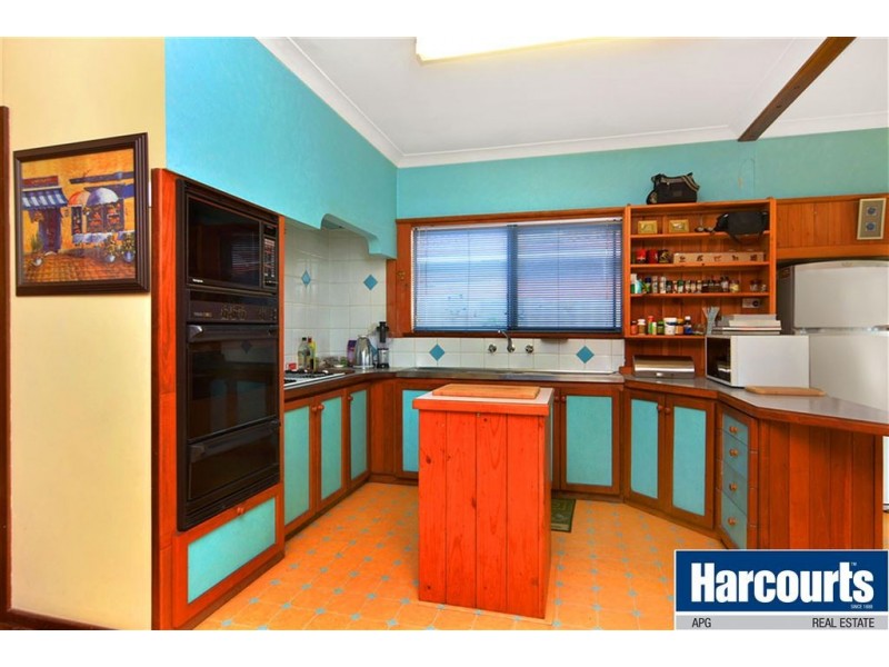 28 Latour Street, Australind WA 6233