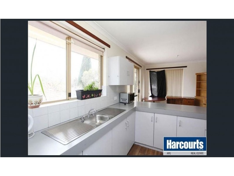 13 Lockwood Crescent, Withers WA 6230