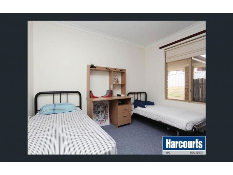 13 Lockwood Crescent, Withers WA 6230