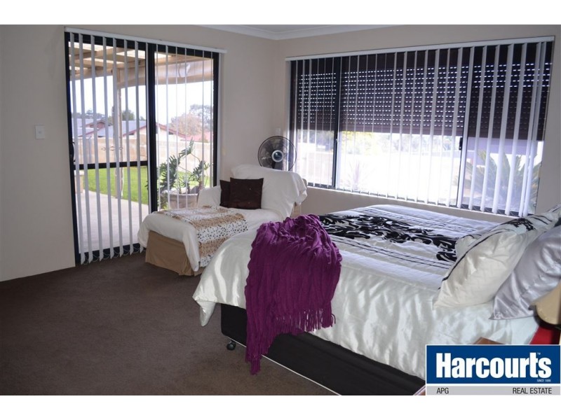 34 Lisa Road, Australind WA 6233