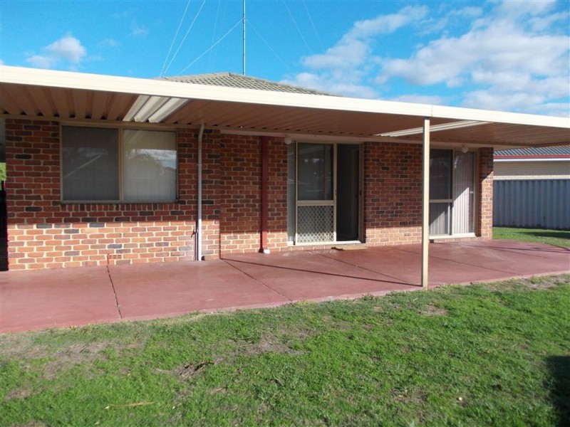 11 Waxflower Place, Eaton WA 6232