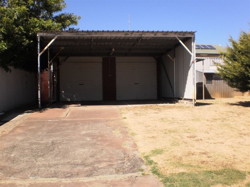 18 Mitchell Crescent, Carey Park WA 6230