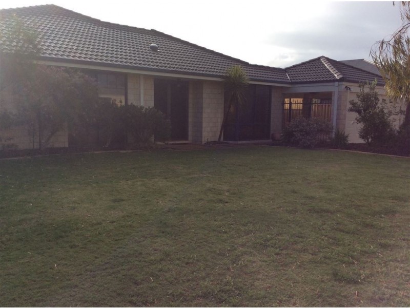 6 Coojong Road, Dalyellup WA 6230