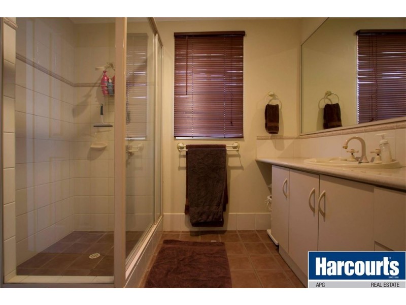 12 Dare Cove, Eaton WA 6232