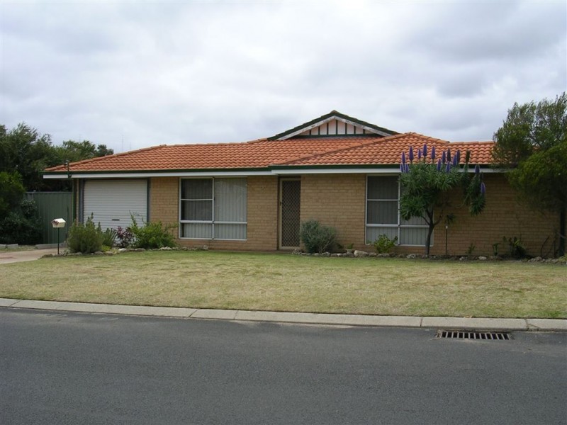 13 Brotherton Way, Australind WA 6233