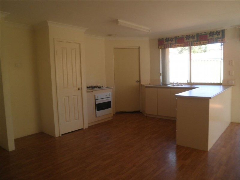 1/11 Mistletoe Court, Bunbury WA 6230