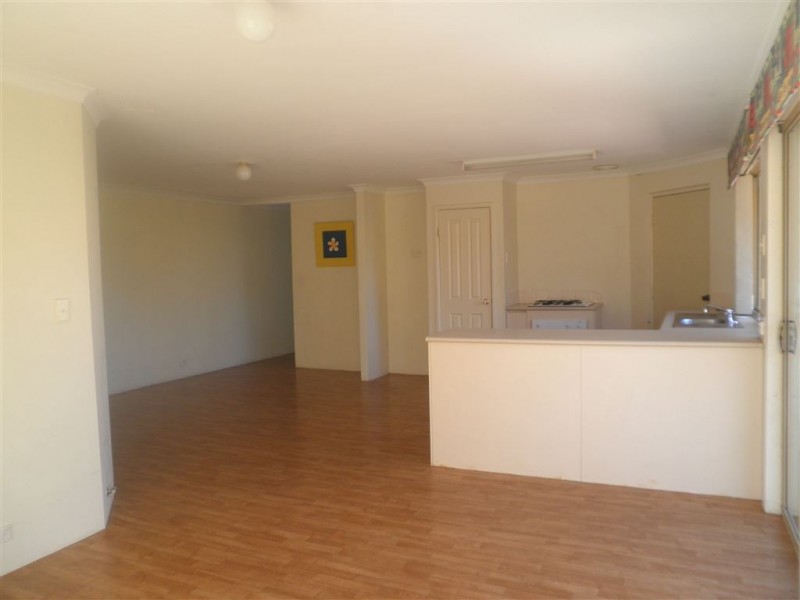 1/11 Mistletoe Court, Bunbury WA 6230