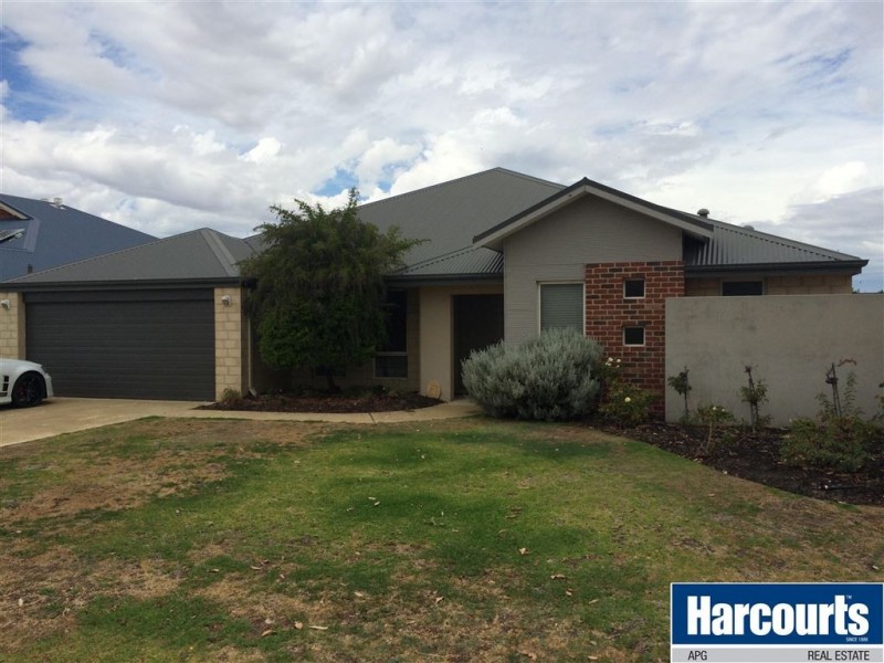 32 Carbine Loop, Millbridge WA 6232